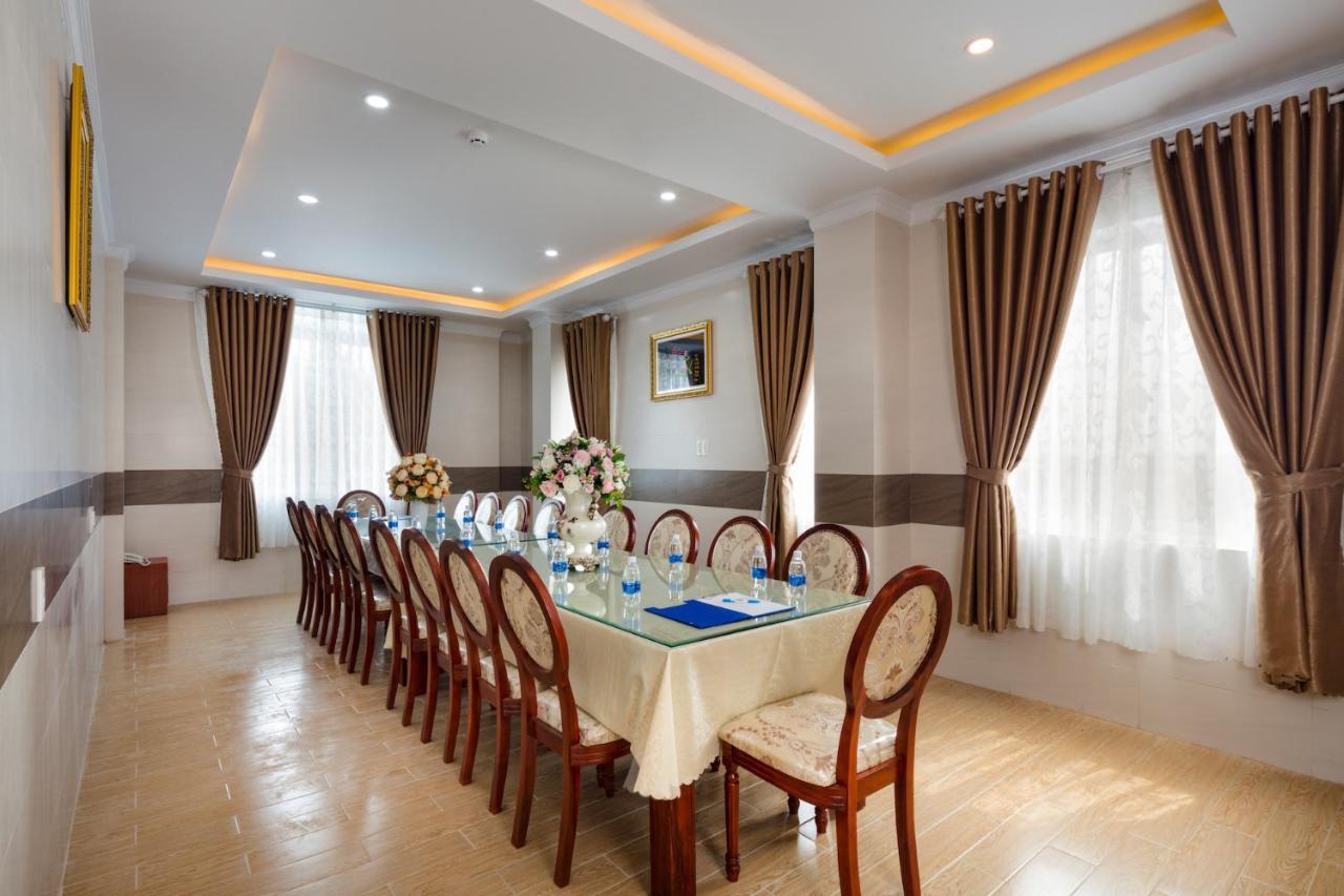 Phuc Ngoc Hotel Ратьзя Екстер'єр фото